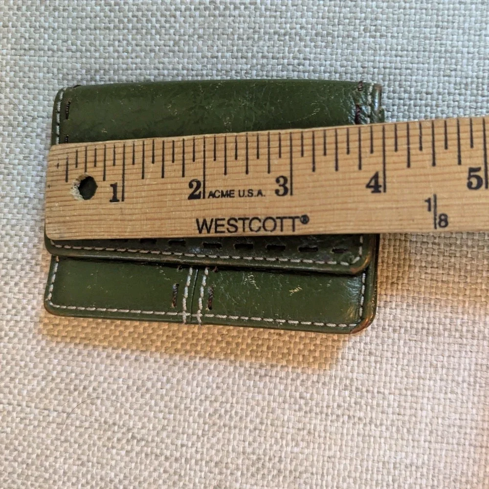 Vtg Fossil Card Green Leather Contrast Stitch Snap Bifold ID Window Wallet